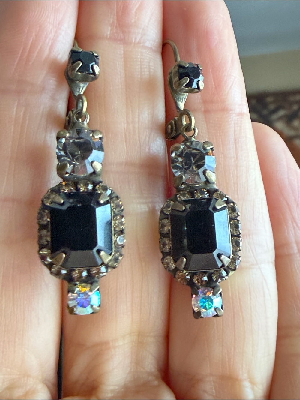Vintage Sorrelli Black Crystal Drop Earrings